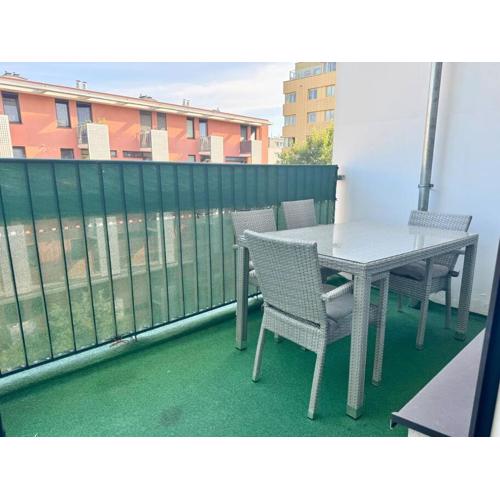 115 m2 Maisonette with Free Parking