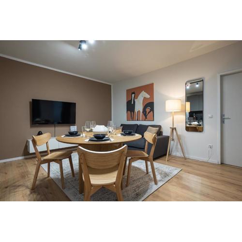 1BR apartment with a Queen-size bed and Terrace - Contactless 24h Check-In