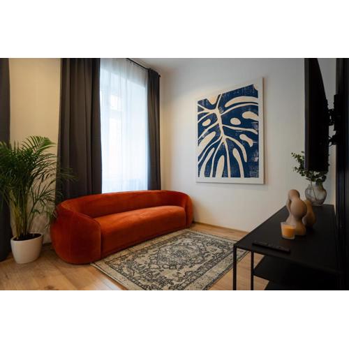 2-rooms apartment 10 min away from city center