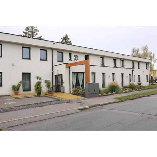 23-hotel