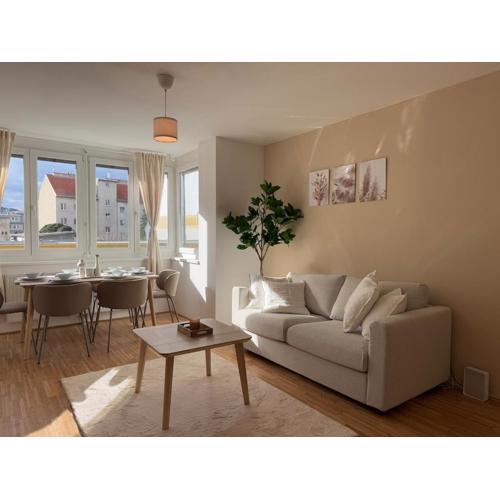 2BR, Danube, Central, U6 & S-Bahn - Axara Housing BRN 16