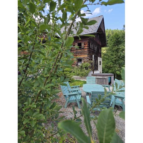 400 year old wooden house
