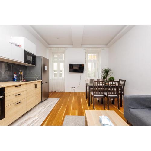 5 beds 2 bedrooms top apart in vienna's heart