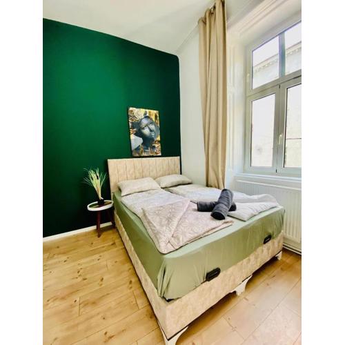 8 Fully Equipped Studio Apt w Terrace Margareten