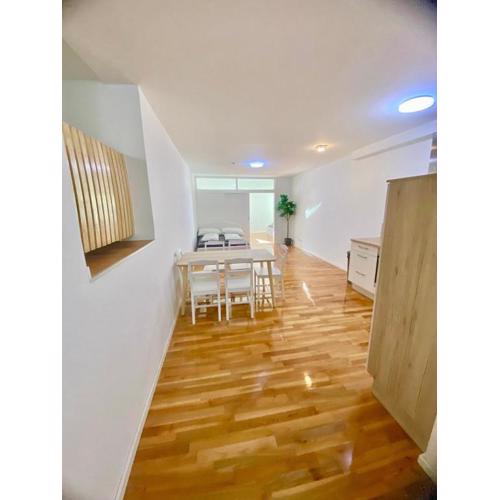 80m2 Apartment with Terrace & Free Parking