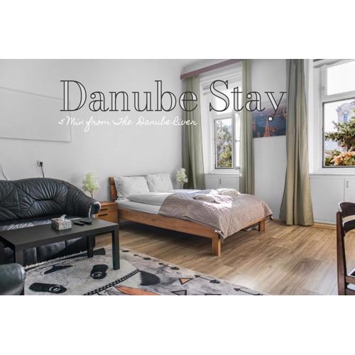 Affordable 1BR Stay , Close to River & City Views