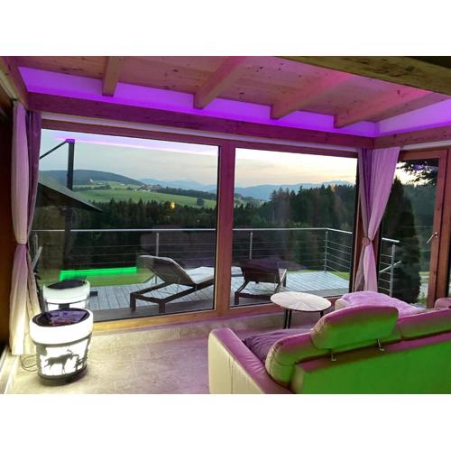 Alm Chalet on Mondsee Mountain, pets welcome!