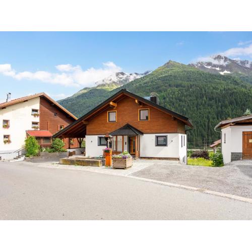 Alpenlodge Pettneu Lodge 1