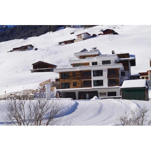Alps Tux
