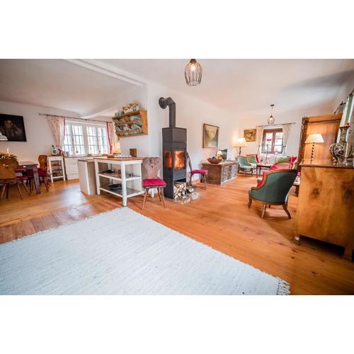 Altes Bauernhaus von 1756 - Villa Straussengut