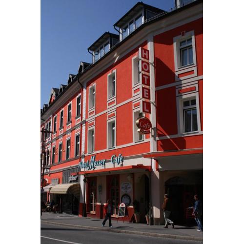Altstadt Hotel Mosser Villach mit Parkplatz