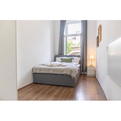 Amazing 1BR Apt, next to AKH Building for Everyone