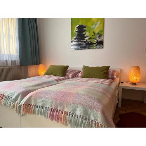 Antik Chic mit Gartenblick