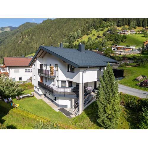 "Apart Edi" inkl SILVRETTA PREMIUM SUMMERCARD