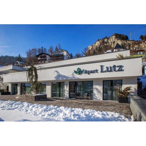 Apart Lutz