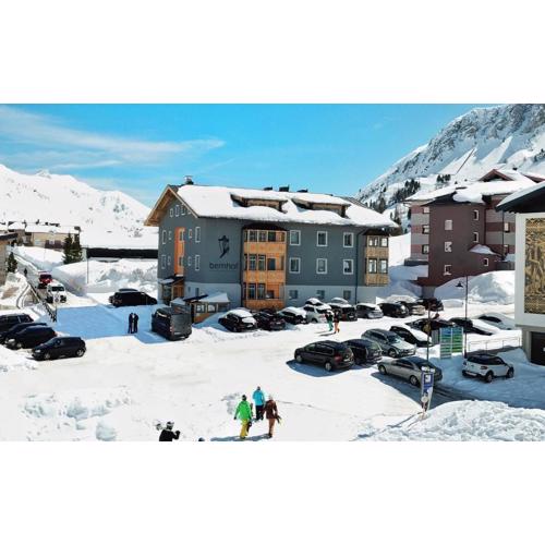 Aparthotel Bernhof