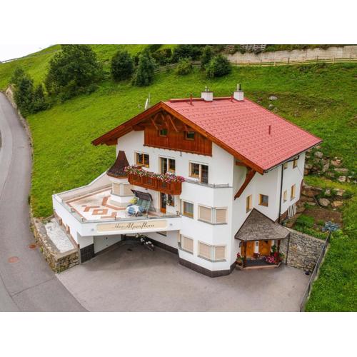 Apartment Alpenflora by Interhome