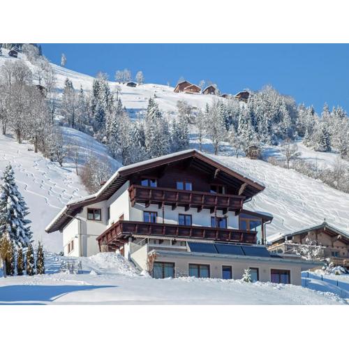 Apartment Brixen near Ski Lift