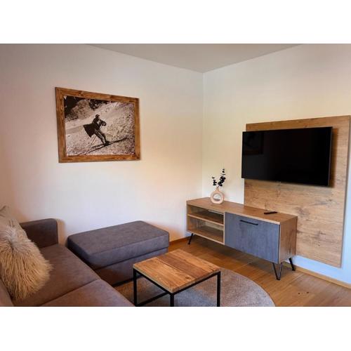 Apartment Comfort Bergblick 13 by Interhome