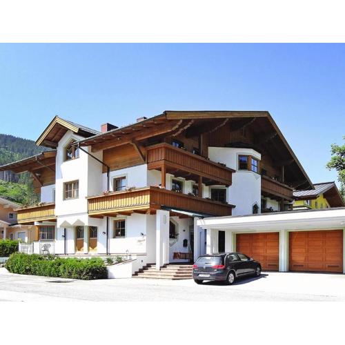 Apartment in Filzmoos near Ski Amadé