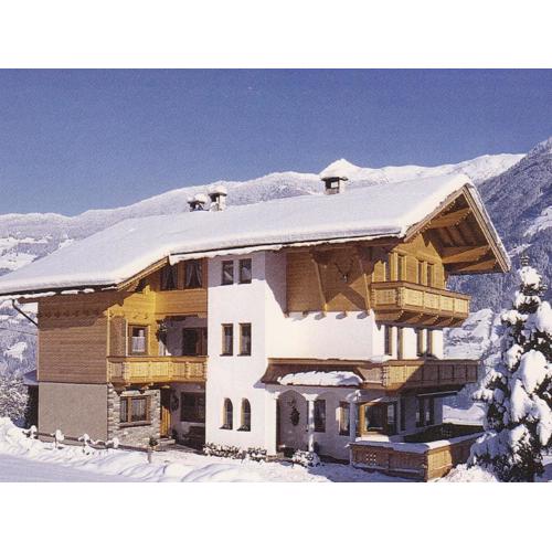 Apartment in Fügenberg near Ski Lift
