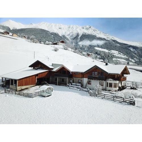Apartment in Kaunerberg near Ski Resort