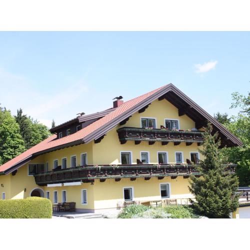 Apartment in Krispl near Hiking Trails