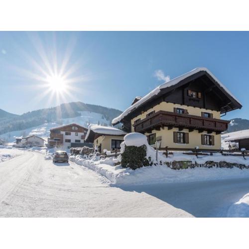 Apartment in Leogang near Ski Lift