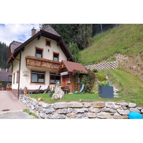 Apartment in Muhr near Ski Areas