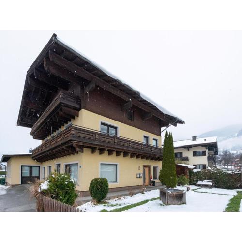Apartment in Niedernsill near Ski Slopes