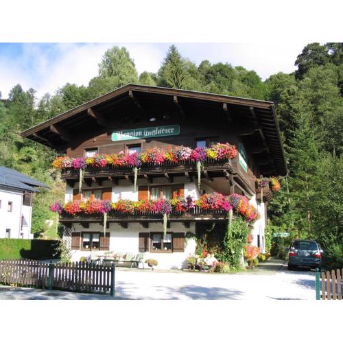 Apartment in Saalbach-Hinterglemm near Ski Area