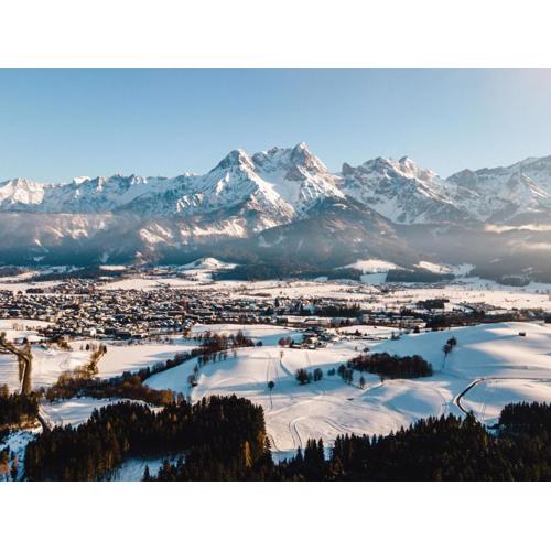 Apartment in Saalfelden near Ski Slopes