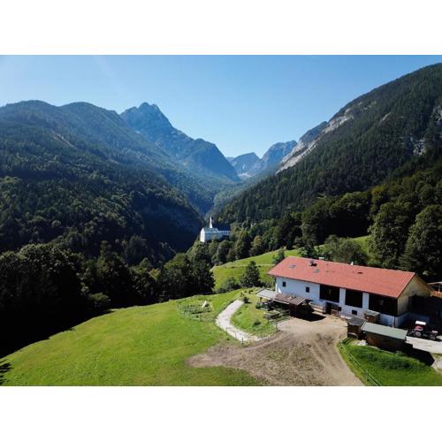 Apartment in Stans near Wolfsklamm River