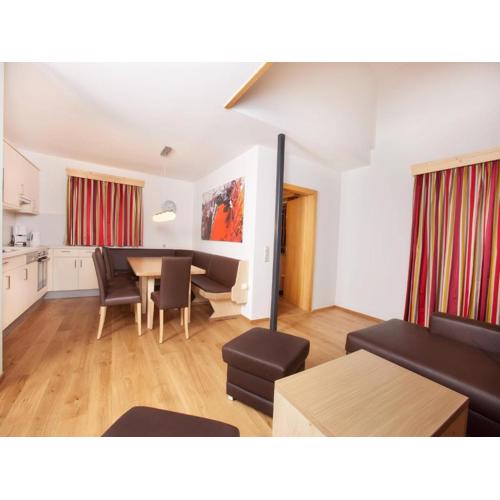 Apartment in Wald im Pinzgau with Swimming Pool and Views