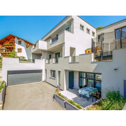 Apartment IsiLiving by Interhome