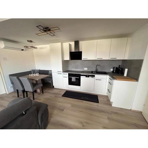 Apartment KARAWANKENBLICK im HERZEN von VILLACH mit Privatgarage
