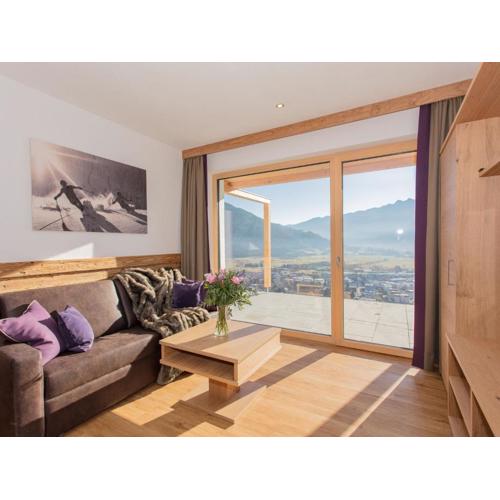 Apartment Kitzsteinhorn by Interhome
