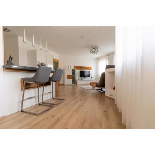 Apartment Klagenfurt Center with Free Parking - RING41