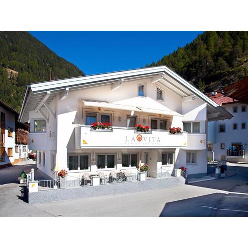 Apartment La Vita by Interhome