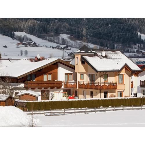 Apartment near the ski area in the Salzburg region