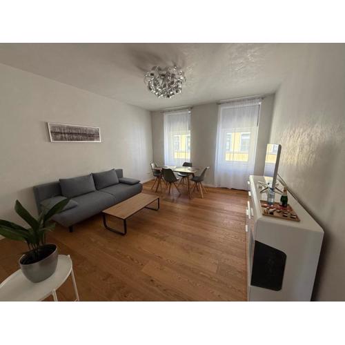 Apartment NUMBER 5