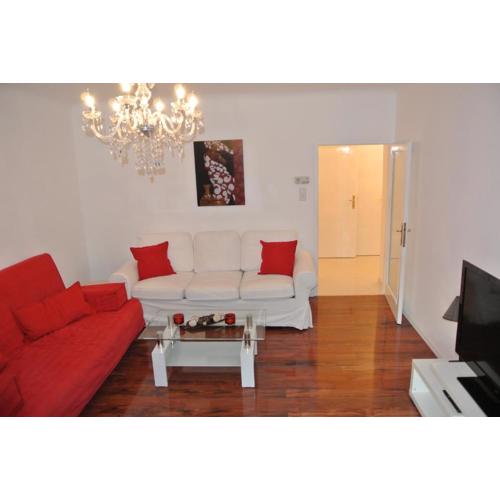 Apartment Paradies - U1 Station altes Landgut