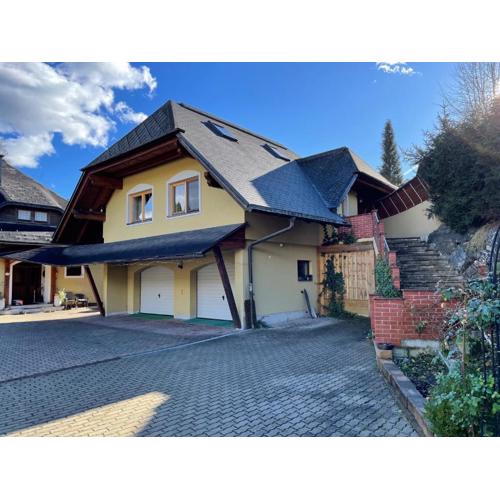 Apartment Schlager Maria