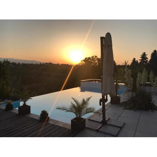 Appartement Architektenhaus - Pool - Fernsicht