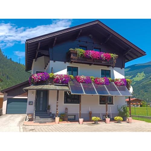 APPARTEMENT EBERHARTER Conny