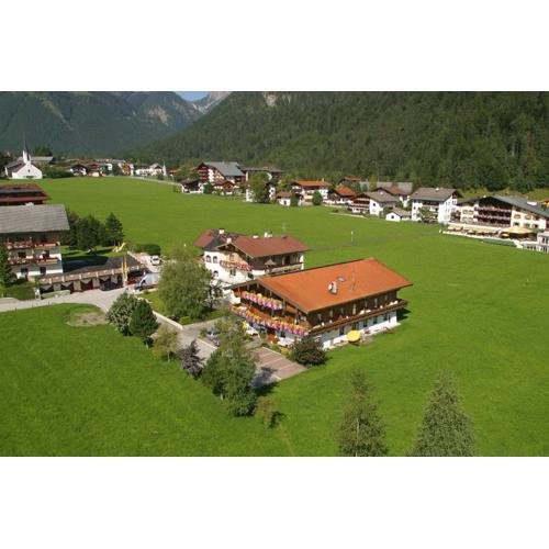 Appartement Frühstückspension Landhaus Karwendel