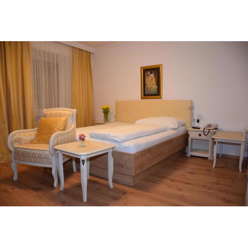 Appartement-Hotel GH Zum Goldenen Schiff