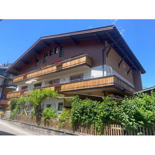 Appartements Rieser - im Herzen von Mayrhofen - sonniger Balkon - 3 Schlafzimmer