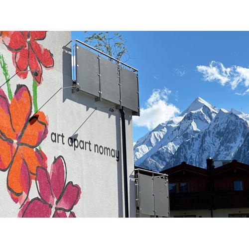 Art Apart Nomay Summercard Blick Top of Salzburg