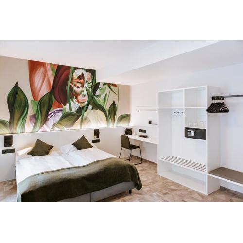 ART-INN Design Self-Check-in-Hotel